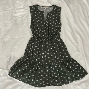 LOFT sleveeless floral print knee length dress